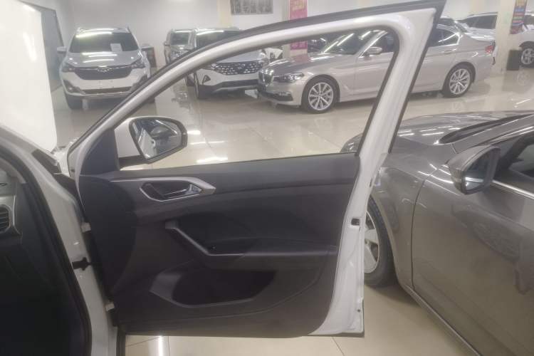 Used Volkswagen T-Cross 2022 280TSI DSG Comfort Edition Right Front Door Interior