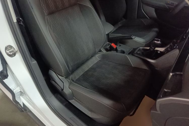 Used Volkswagen T-Cross 2022 280TSI DSG Comfort Edition Right Front Seat