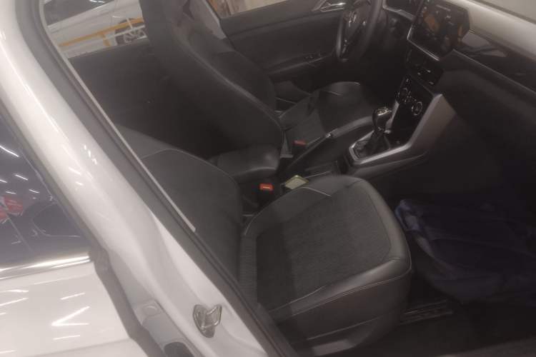 Used Volkswagen T-Cross 2022 280TSI DSG Comfort Edition Right Front Seat
