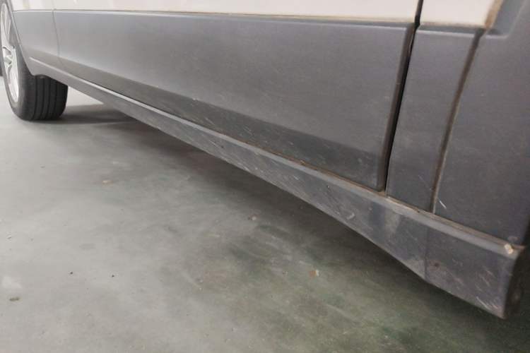 Used Volkswagen T-Cross 2022 280TSI DSG Comfort Edition Right Side Sill