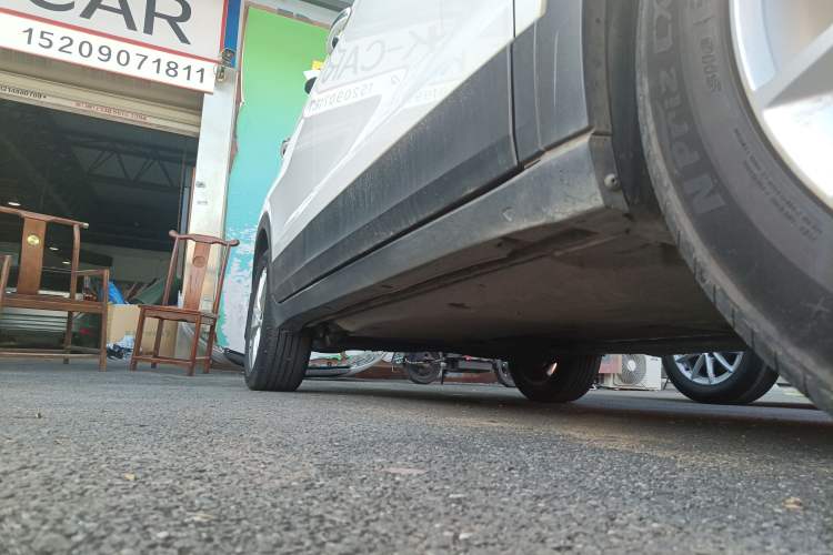Used Volkswagen T-Cross 2022 280TSI DSG Comfort Edition Right Side Sill