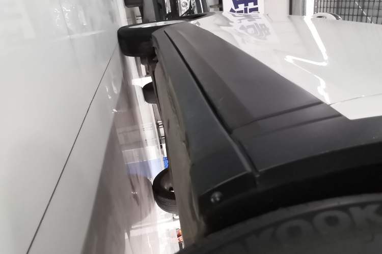 Used Volkswagen T-Cross 2022 280TSI DSG Comfort Edition Right Side Sill