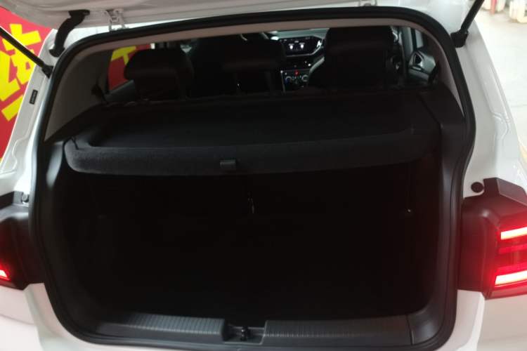 Used Volkswagen T-Cross 2022 280TSI DSG Comfort Edition Trunk