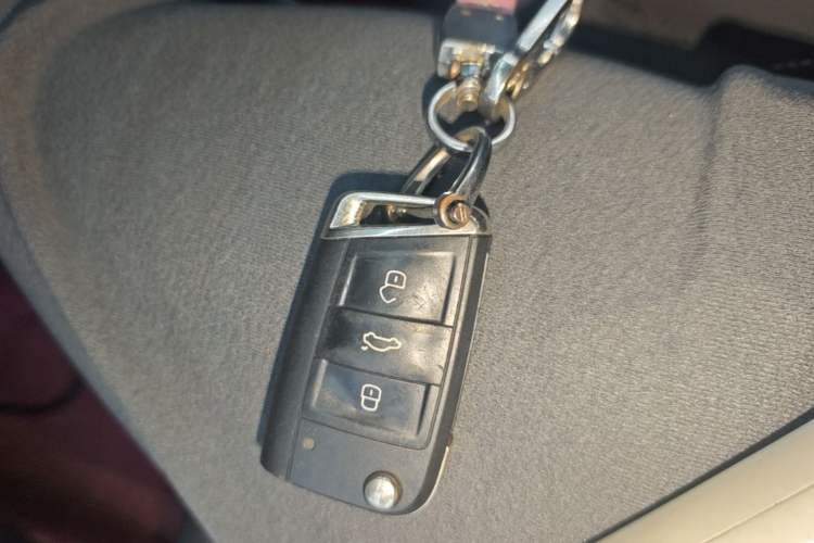 Used Volkswagen T-Cross 2022 280TSI DSG Comfort Edition Vehicle Key