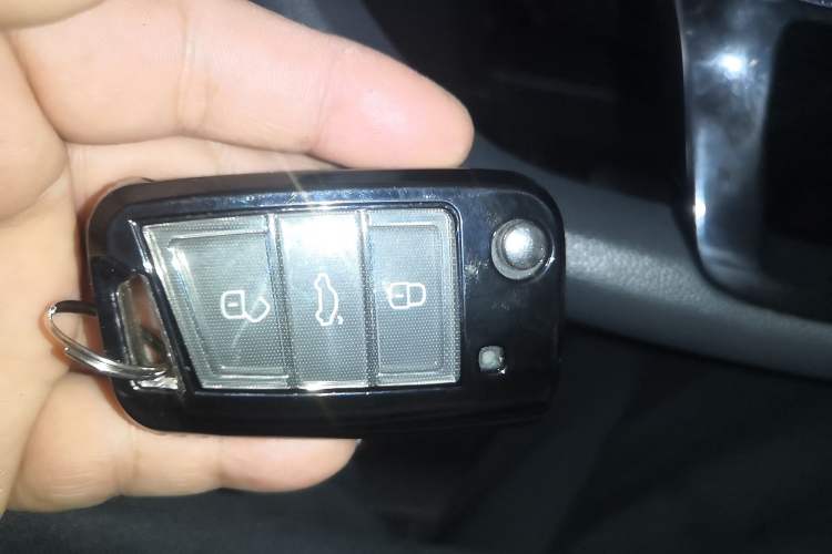 Used Volkswagen T-Cross 2022 280TSI DSG Comfort Edition Vehicle Key
