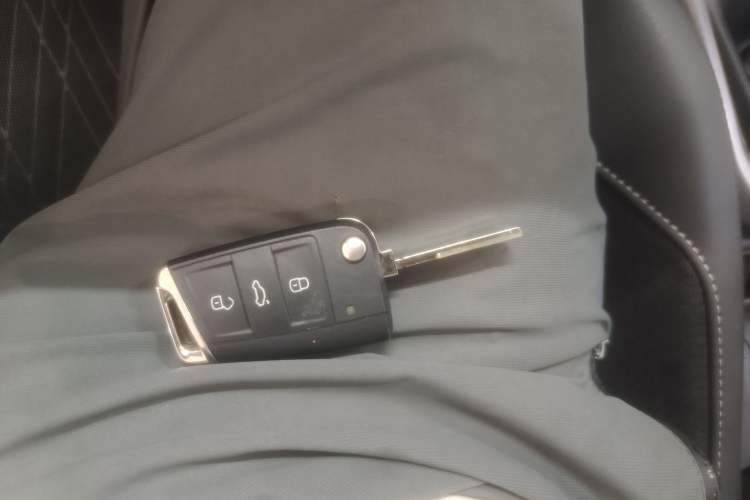 Used Volkswagen T-Cross 2022 280TSI DSG Comfort Edition Vehicle Key