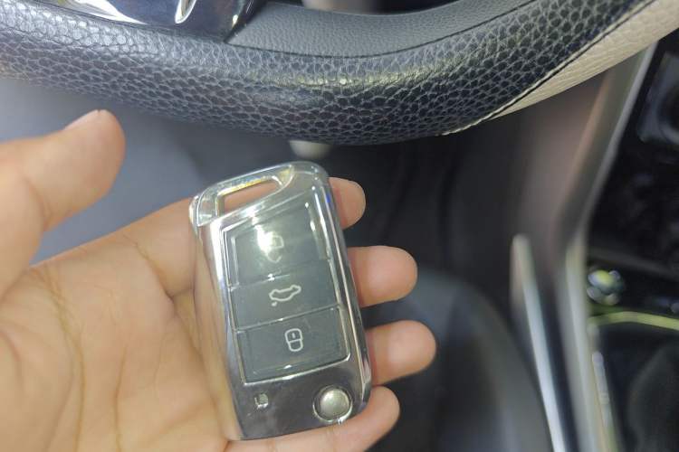 Used Volkswagen T-Cross 2022 1.5L Automatic Comfort Edition Vehicle Key