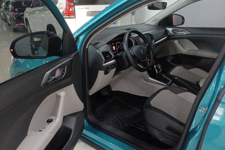 Used Volkswagen T-Cross 2023 280TSI DSG Luxury Edition Driver Seat