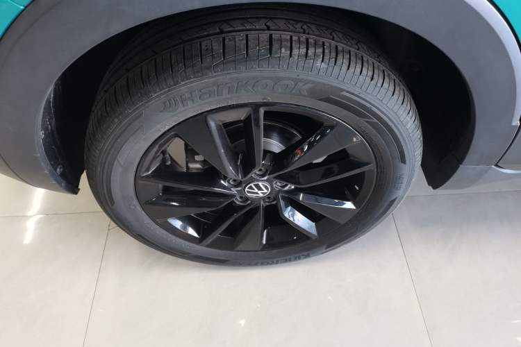 Used Volkswagen T-Cross 2023 280TSI DSG Luxury Edition Exterior 8