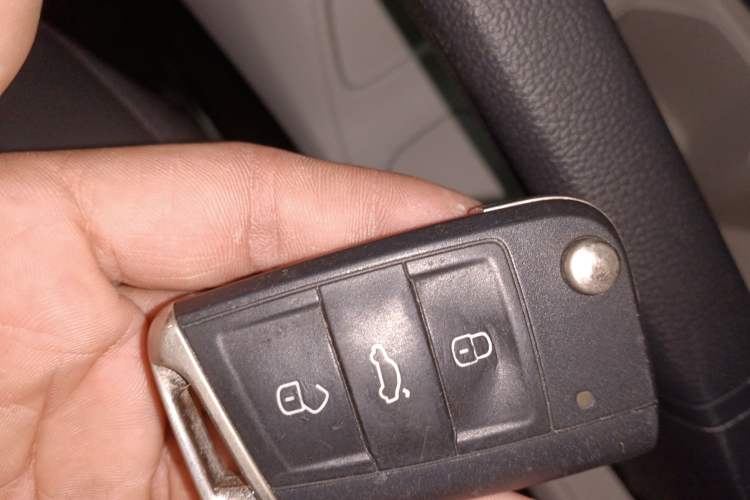 Used Volkswagen T-Cross 2023 280TSI DSG Luxury Edition Vehicle Key