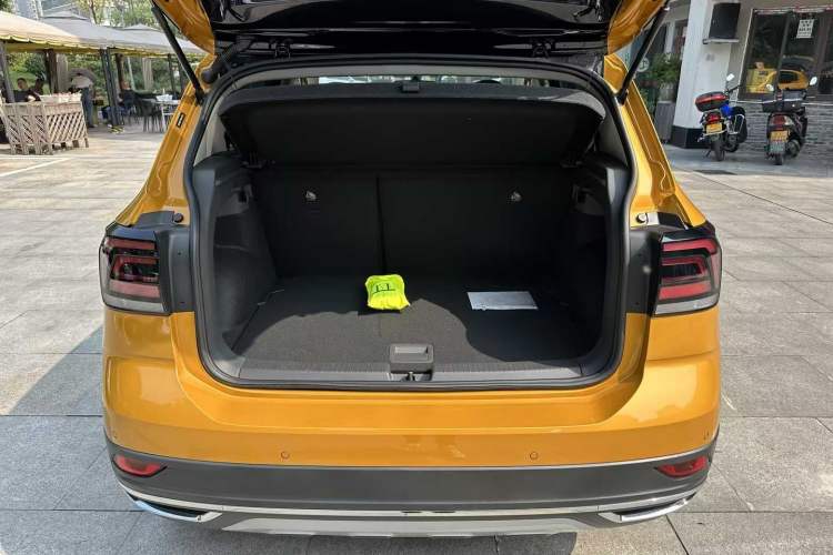 Used Volkswagen T-Cross 2023 280TSI DSG Luxury Edition Trunk