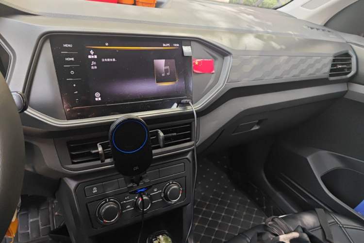 Used Volkswagen T-Cross 2023 Revised 1.5L Automatic Fashion Edition Audio And AC Panel