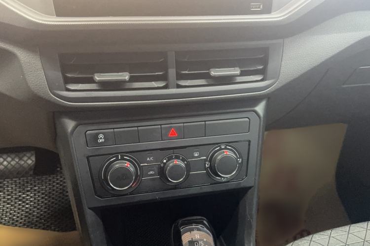Used Volkswagen T-Cross 2023 Revised 1.5L Automatic Fashion Edition Audio And AC Panel