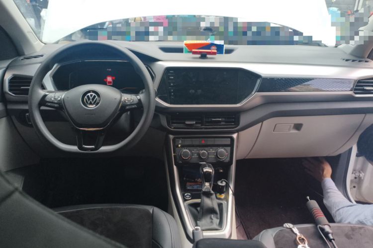 Used Volkswagen T-Cross 2023 1.5L Automatic Comfort Edition Center Console