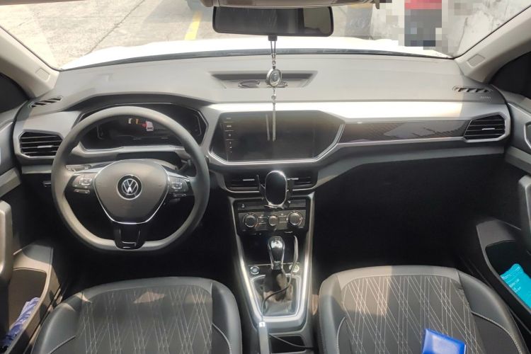 Used Volkswagen T-Cross 2023 300TSI DSG Comfort Edition Center Console