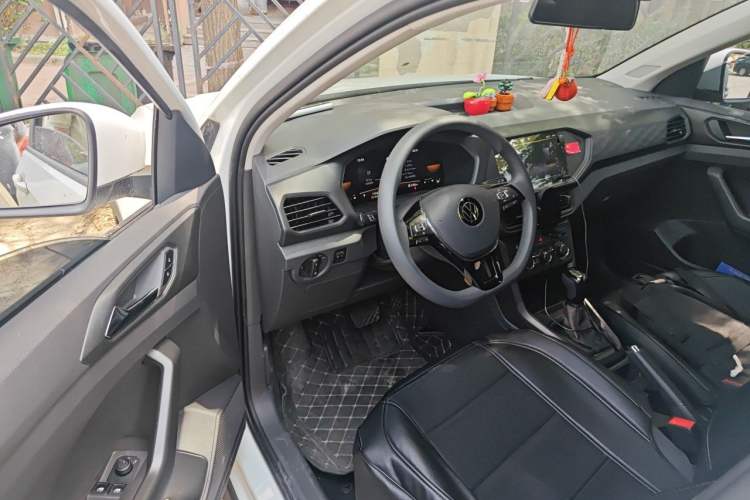 Used Volkswagen T-Cross 2023 Revised 1.5L Automatic Fashion Edition Driver Seat