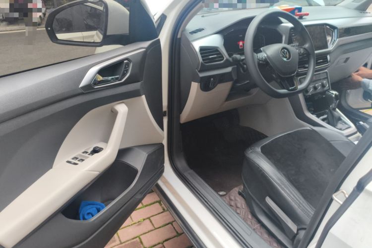 Used Volkswagen T-Cross 2023 1.5L Automatic Comfort Edition Driver Seat
