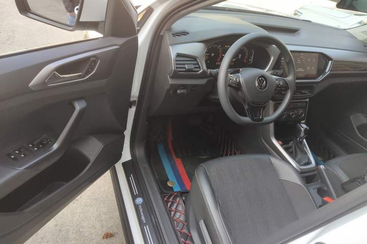Used Volkswagen T-Cross 2023 280TSI DSG Comfort Edition Driver Seat