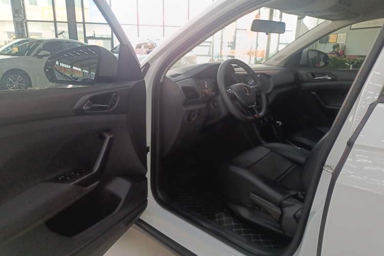 Used Volkswagen T-Cross 2023 Revised 1.5L Automatic Fashion Edition Driver Seat
