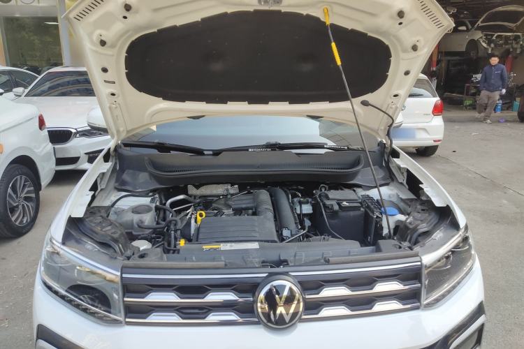 Used Volkswagen T-Cross 2023 280TSI DSG Comfort Edition Engine Bay