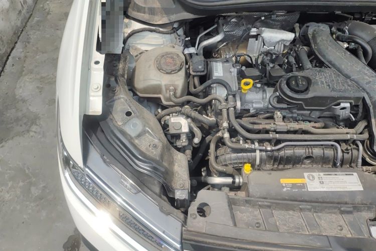 Used Volkswagen T-Cross 2023 300TSI DSG Comfort Edition Engine Bay Right