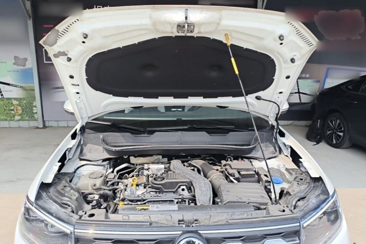 Used Volkswagen T-Cross 2023 300TSI DSG Comfort Edition Engine Bay