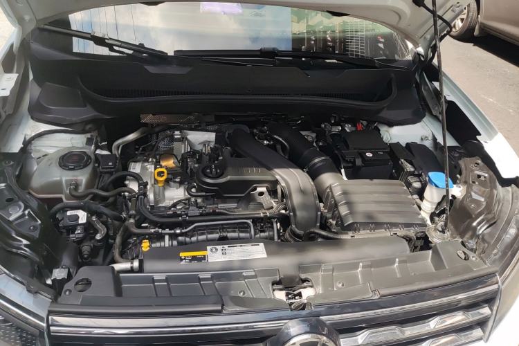 Used Volkswagen T-Cross 2023 300TSI DSG Comfort Edition Engine Bay