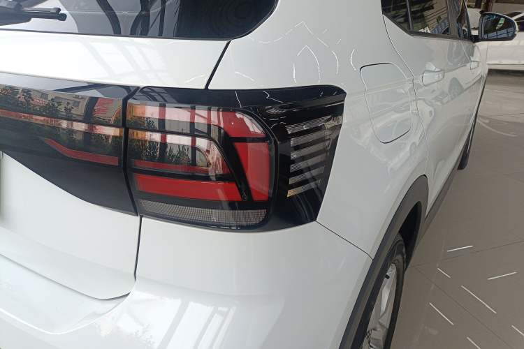 Used Volkswagen T-Cross 2023 Revised 1.5L Automatic Fashion Edition Exterior 3