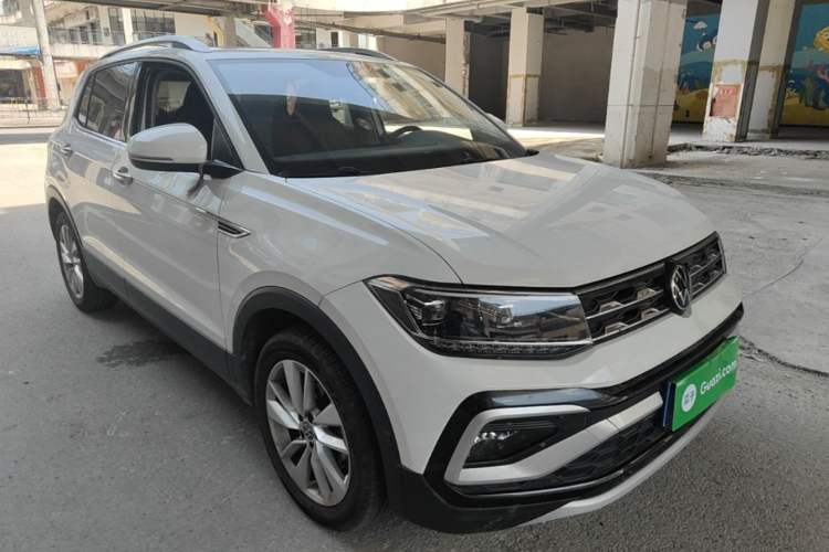 Used Volkswagen T-Cross 2023 300TSI DSG Comfort Edition Front Right 45 Deg