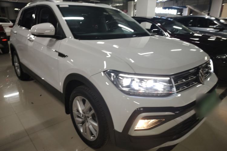 Used Volkswagen T-Cross 2023 300TSI DSG Comfort Edition Front Right 45 Deg