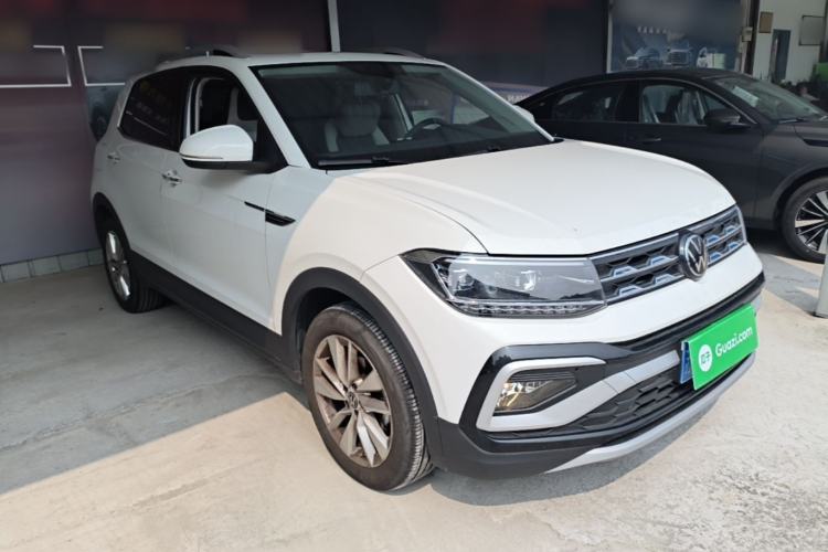 Used Volkswagen T-Cross 2023 300TSI DSG Comfort Edition Front Right 45 Deg