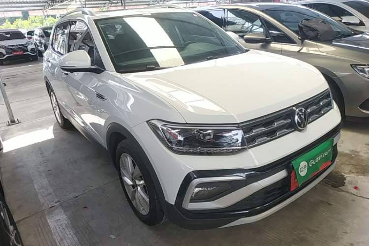 Used Volkswagen T-Cross 2023 300TSI DSG Comfort Edition Front Right 45 Deg
