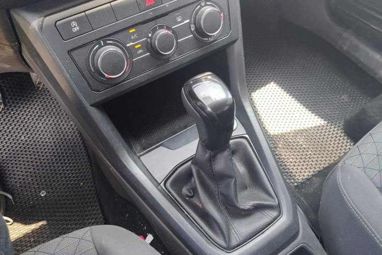 Used Volkswagen T-Cross 2023 1.5L Automatic Fashion Edition Gear Lever