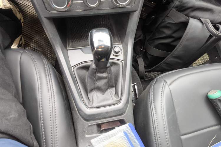 Used Volkswagen T-Cross 2023 Revised 1.5L Automatic Fashion Edition Gear Lever