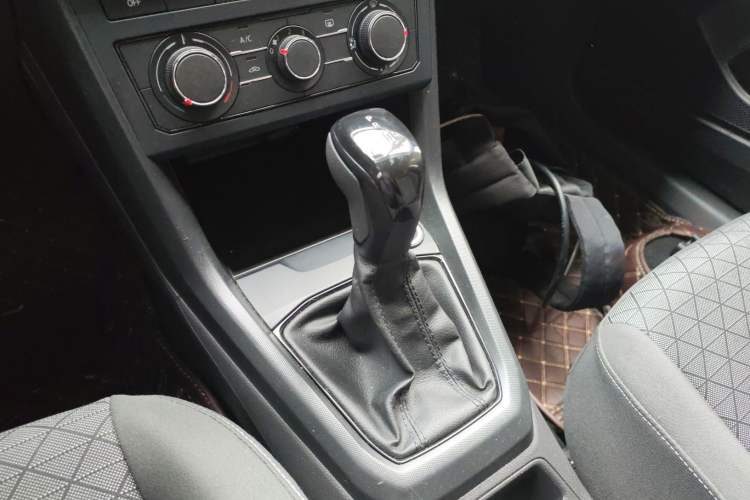 Used Volkswagen T-Cross 2023 1.5L Automatic Fashion Edition Gear Lever