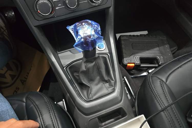 Used Volkswagen T-Cross 2023 Revised 1.5L Automatic Fashion Edition Gear Lever