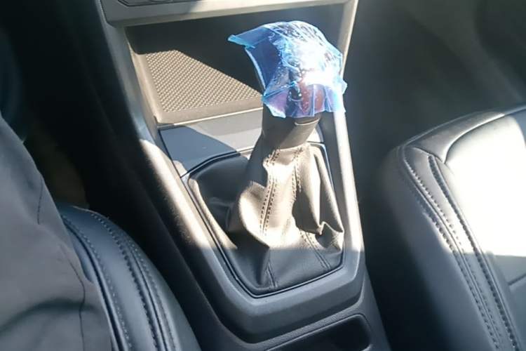 Used Volkswagen T-Cross 2023 Revised 1.5L Automatic Fashion Edition Gear Lever