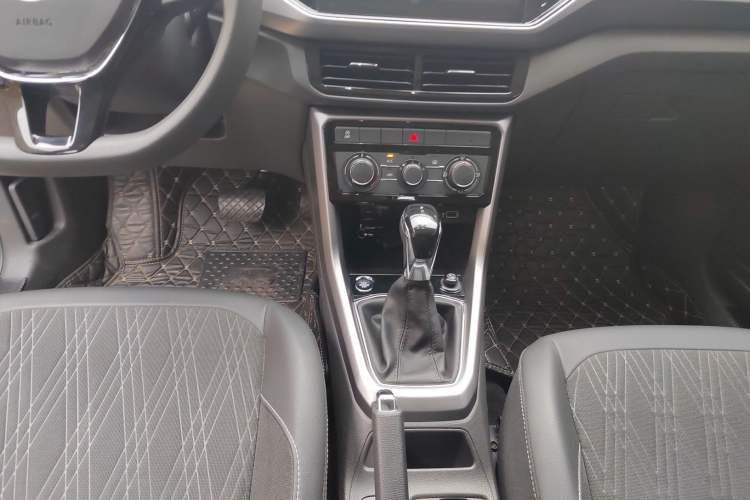 Used Volkswagen T-Cross 2023 300TSI DSG Comfort Edition Gear Lever