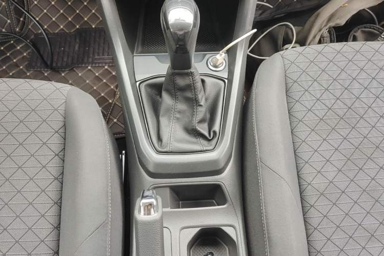 Used Volkswagen T-Cross 2023 Revised 1.5L Automatic Fashion Edition Gear Lever