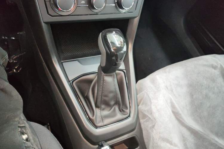 Used Volkswagen T-Cross 2023 Revised 1.5L Automatic Fashion Edition Gear Lever
