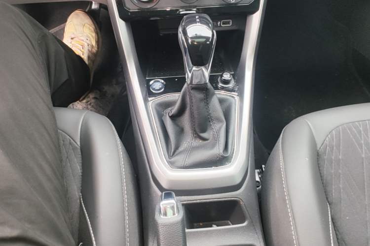 Used Volkswagen T-Cross 2023 300TSI DSG Comfort Edition Gear Lever