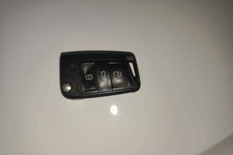Used Volkswagen T-Cross 2023 Revised 1.5L Automatic Fashion Edition Interior 1