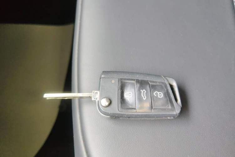 Used Volkswagen T-Cross 2023 Revised 1.5L Automatic Fashion Edition Interior 1