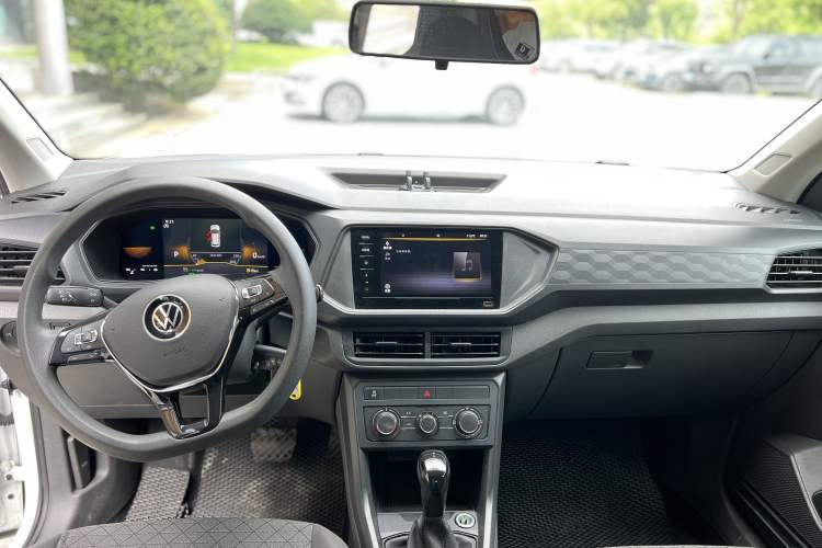 Used Volkswagen T-Cross 2023 Revised 1.5L Automatic Fashion Edition Interior 1