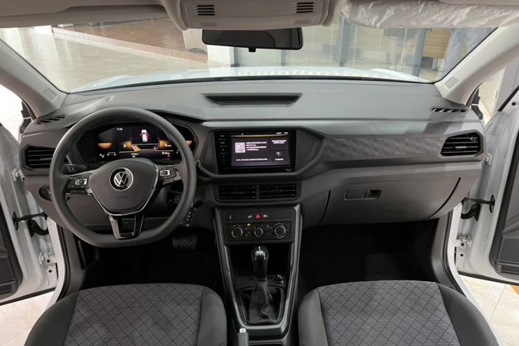 Used Volkswagen T-Cross 2023 Revised 1.5L Automatic Fashion Edition Interior 1