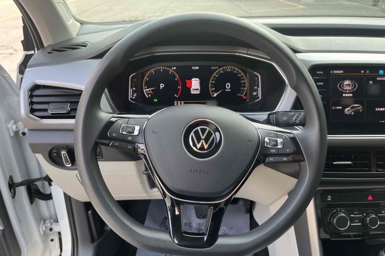 Used Volkswagen T-Cross 2023 300TSI DSG Comfort Edition Interior 2
