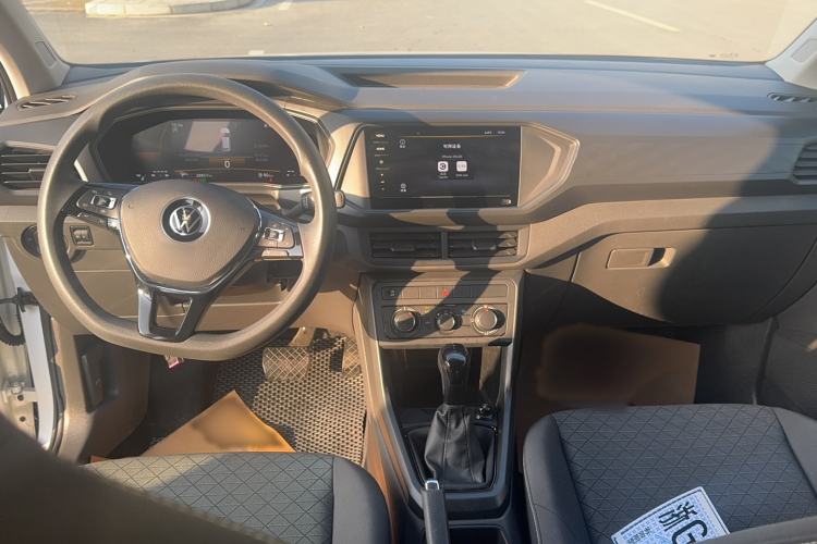 Used Volkswagen T-Cross 2023 Revised 1.5L Automatic Fashion Edition Interior 3