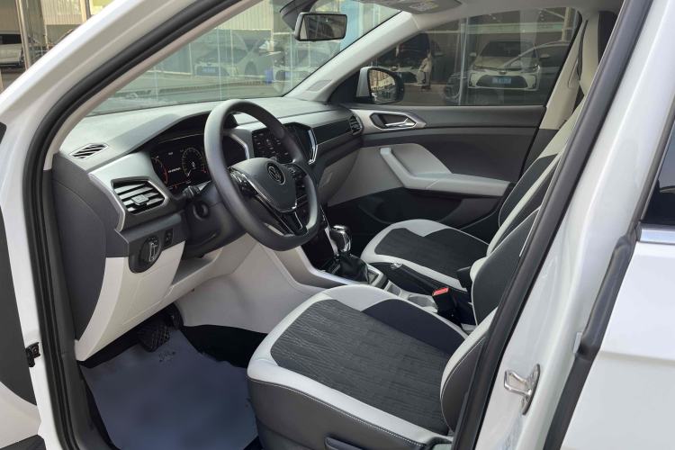Used Volkswagen T-Cross 2023 300TSI DSG Comfort Edition Interior 4