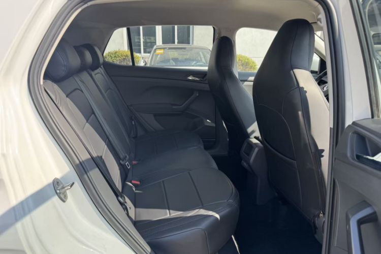 Used Volkswagen T-Cross 2023 Revised 1.5L Automatic Fashion Edition Interior 5