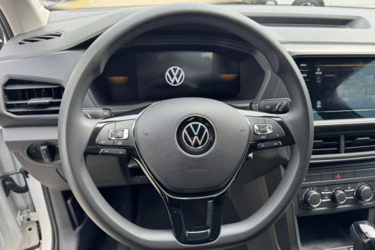 Used Volkswagen T-Cross 2023 Revised 1.5L Automatic Fashion Edition Interior 7
